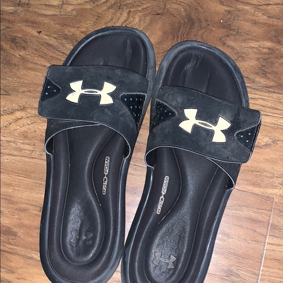 men's under armor slides